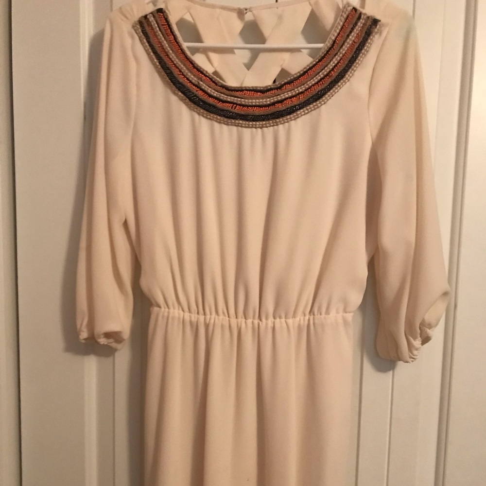 Crochet back, dress.